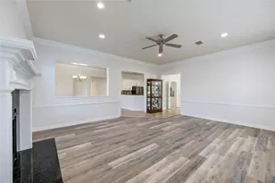 10815 Ashland Bridge Ln, Sugar Land, TX 77498 - Photo 12