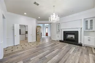 10815 Ashland Bridge Ln, Sugar Land, TX 77498 - Photo 6