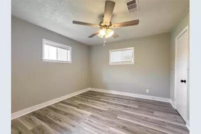 429 17th Avenue N, Texas City, TX 77590 - Photo 26