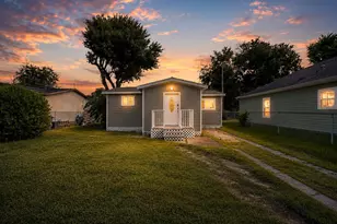 429 17th Ave N, Texas City, TX 77590 - Photo 24