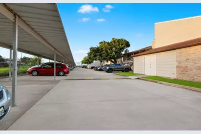 2110 Wilcrest Drive #105, Houston, TX 77042 - Photo 22