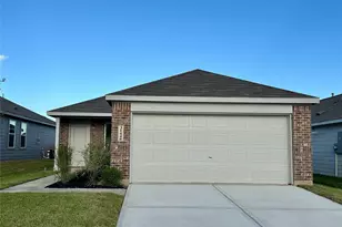 6018 Sherman Lakes Dr, Humble, TX 77338 - Photo 1