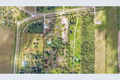 0 Crossover, Anahuac, TX 77514 - Photo 4