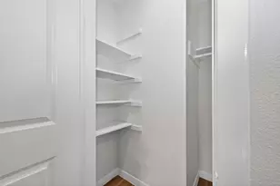 4310 Jorns St, Houston, TX 77045 - Photo 18