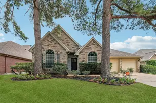 1322 W Forest Dr, Houston, TX 77043 - Photo 2