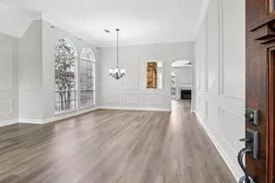 1322 W Forest Dr, Houston, TX 77043 - Photo 6