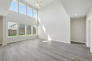 6432 Green Clover Ln, Pearland, TX 77584 - Photo 4