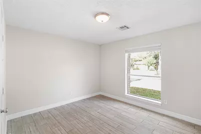 327 Windward Drive, League City, TX 77573 - Photo 22