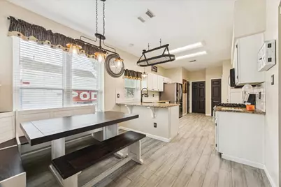 1802 Valero Street, Friendswood, TX 77546 - Photo 4