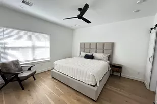 316 Thornton Rd, Houston, TX 77018 - Photo 8