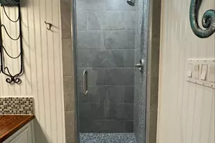 1041 N Monkhouse Dr, Crystal Beach, TX 77650 - Photo 22