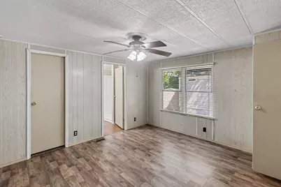 14351 W Ravine Run, Willis, TX 77318 - Photo 10