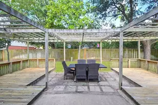 20402 Avery Point Dr, Katy, TX 77449 - Photo 32