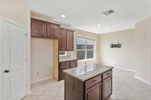 17206 Upper Ridge Ln, Humble, TX 77346 - Photo 8