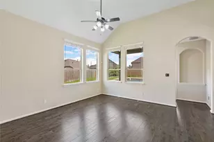 17206 Upper Ridge Ln, Humble, TX 77346 - Photo 14