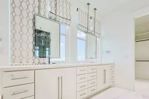 2425 E Seaside Dr, Galveston, TX 77550 - Photo 34