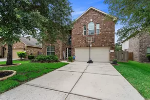 13846 McKinney Creek Ln, Houston, TX 77044 - Photo 1