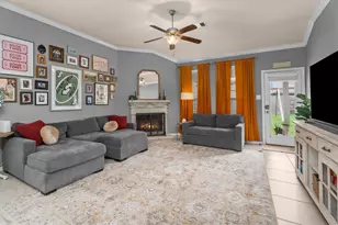 13846 McKinney Creek Ln, Houston, TX 77044 - Photo 14