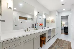205 Portland St, Houston, TX 77006 - Photo 22