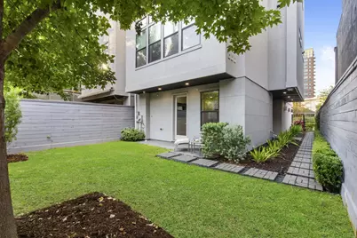 205 Portland Street, Houston, TX 77006 - Photo 34