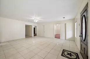 10910 Keese Dr, Houston, TX 77089 - Photo 10