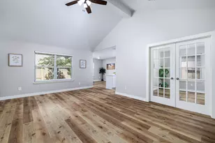 10232 Tate Ct, Conroe, TX 77385 - Photo 4