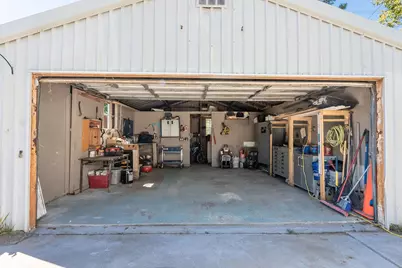 227 Ivy Street, Navasota, TX 77868 - Photo 30