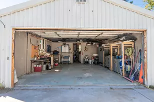 227 Ivy St, Navasota, TX 77868 - Photo 30