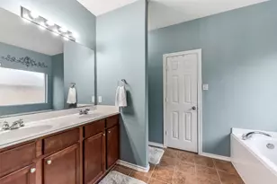 1703 Balsam Spruce Cir, Conroe, TX 77301 - Photo 20