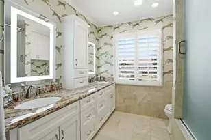 12515 Queensbury Ln, Houston, TX 77024 - Photo 16