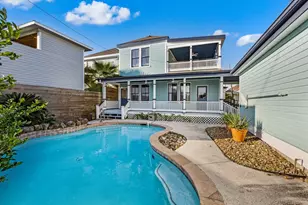 2207 Bernardo De Galvez, Galveston, TX 77550 - Photo 42