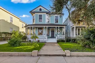 2207 Bernardo De Galvez, Galveston, TX 77550 - Photo 8
