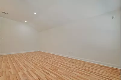 4934 Malmedy Unit Road #A/B, Houston, TX 77033 - Photo 6