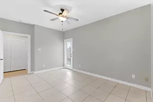 408 Eichwurzel Ln, Houston, TX 77009 - Photo 14