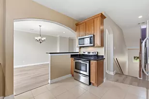 408 Eichwurzel Ln, Houston, TX 77009 - Photo 18
