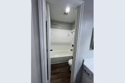 9255 W Sam Houston Pkwy S Parkway #502, Houston, TX 77099 - Photo 2