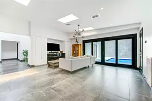331 Gershwin Dr, Houston, TX 77079 - Photo 14