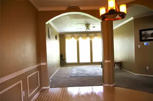 1235 Deer Ridge Dr, League City, TX 77573 - Photo 4