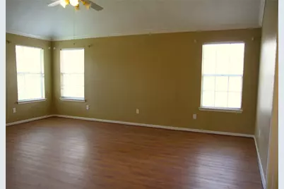1235 Deer Ridge Drive, League City, TX 77573 - Photo 14