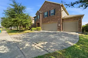 5318 Royal Sunset Ct, Katy, TX 77493 - Photo 2