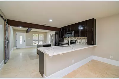 11719 Cabot Hill Street, Houston, TX 77044 - Photo 6