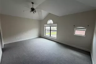 8715 Meadowcroft Dr, Houston, TX 77063 - Photo 8
