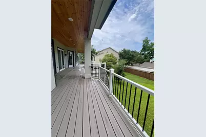 310 Blue Point, Clear Lake Shores, TX 77565 - Photo 6