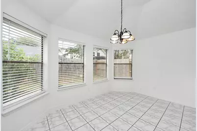 4922 E Laureldale Drive, Houston, TX 77041 - Photo 18