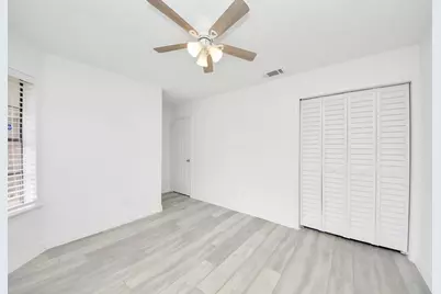 4922 E Laureldale Drive, Houston, TX 77041 - Photo 30
