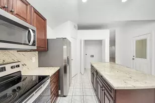 4922 E Laureldale Dr, Houston, TX 77041 - Photo 16