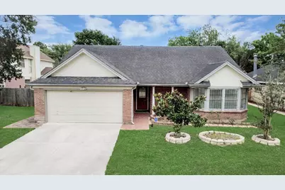 4922 E Laureldale Drive, Houston, TX 77041 - Photo 1