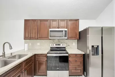 4922 E Laureldale Drive, Houston, TX 77041 - Photo 14