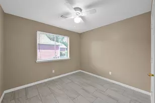710 Moonwalk St, Montgomery, TX 77356 - Photo 16