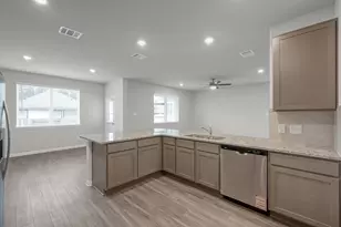 13324 Burbot Dr, Conroe, TX 77384 - Photo 10